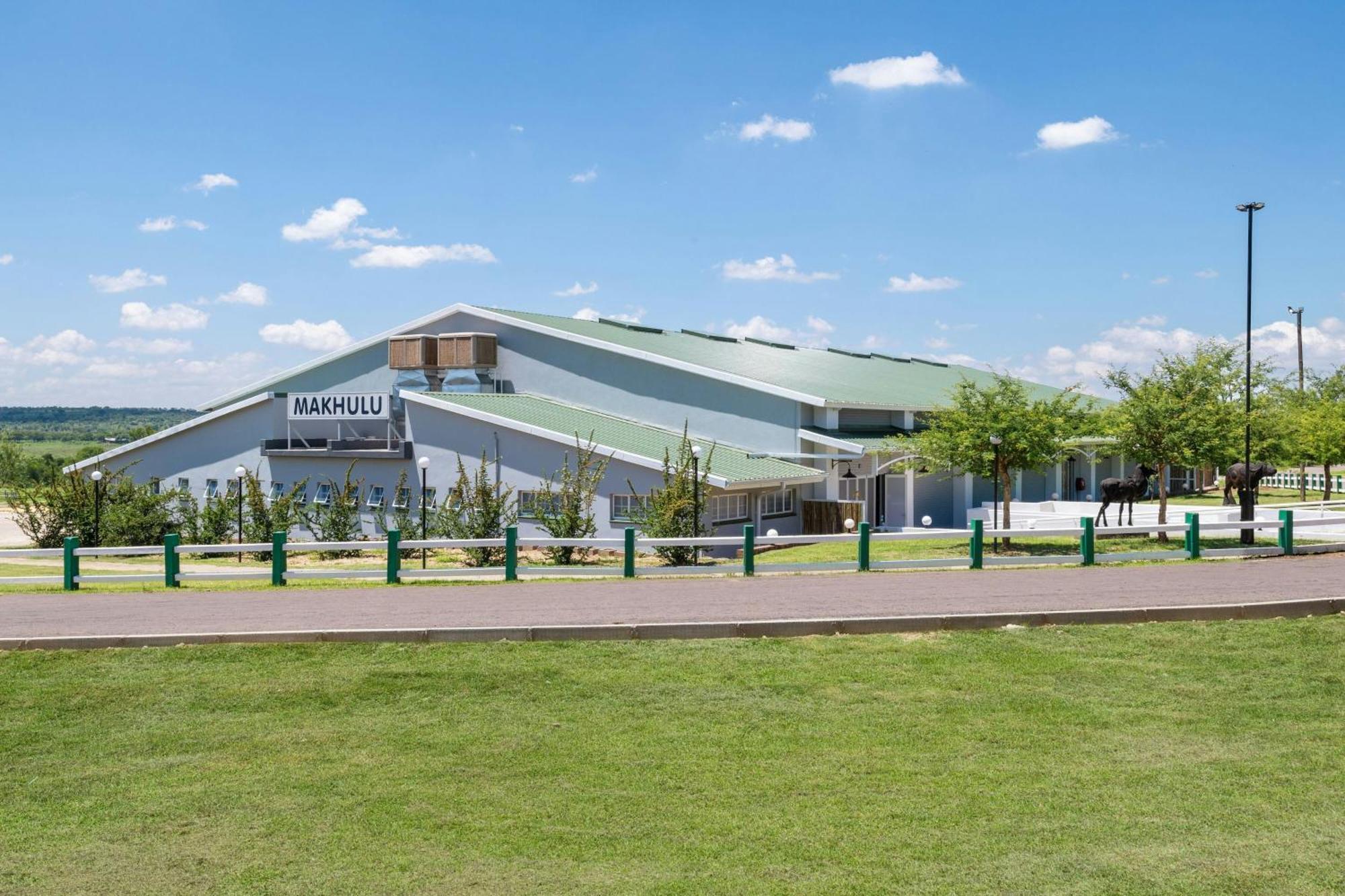 Protea Hotel By Marriott Polokwane Ranch Resort Exterior foto
